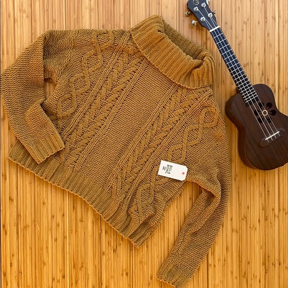🔶🔸BILLABONG ON A ROLL CHENILLE SWEATER🔸🔶 - Picture 3 of 12